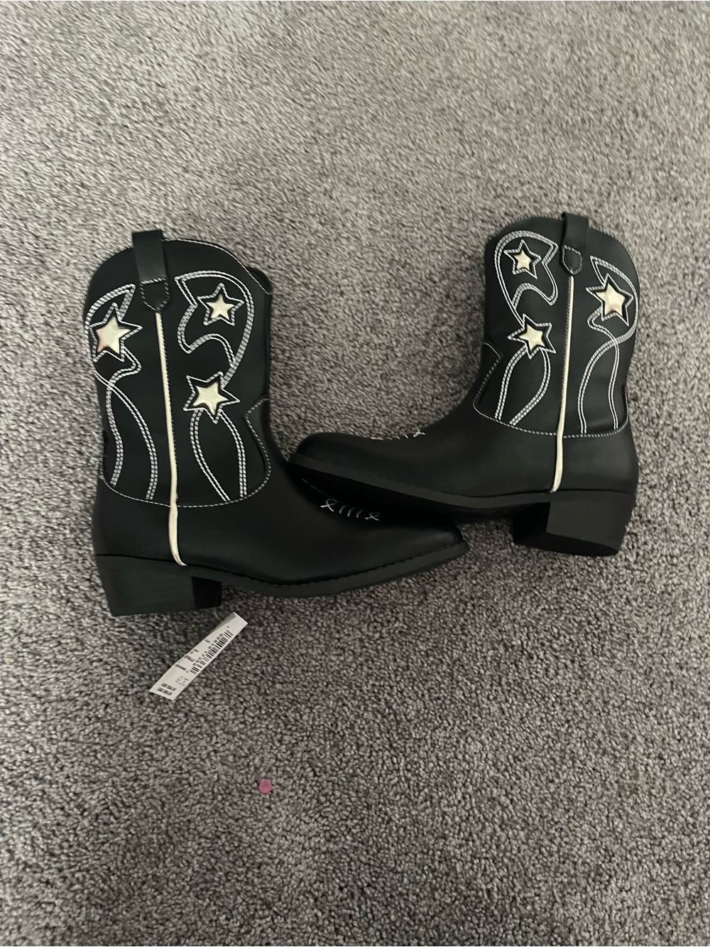 Black Western Star Embroidered cowgirl Boots